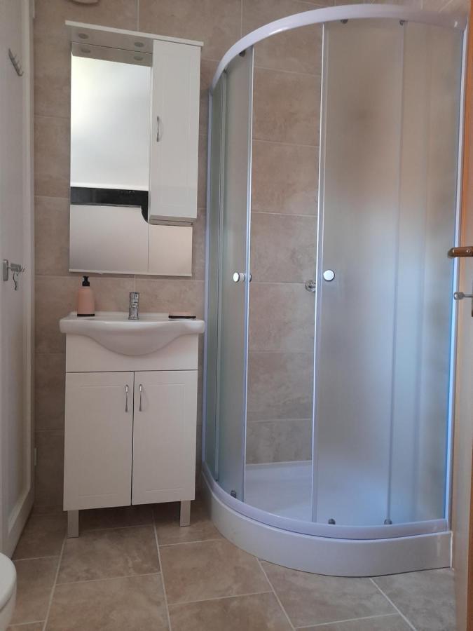 Apartman Jeger Umag Exterior foto