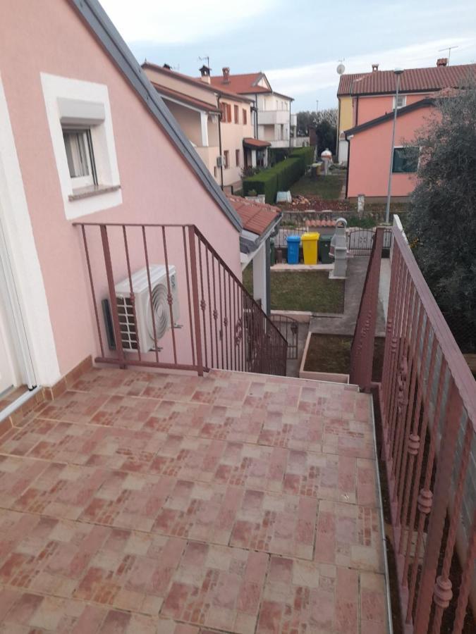 Apartman Jeger Umag Exterior foto