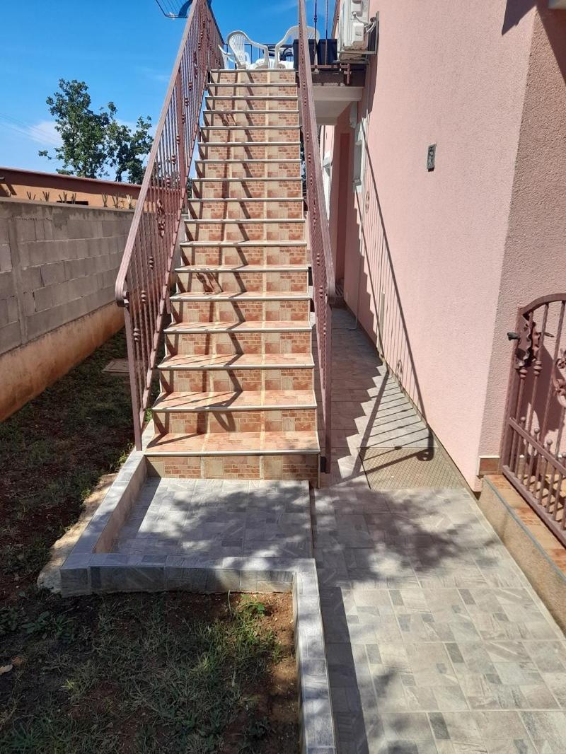 Apartman Jeger Umag Exterior foto