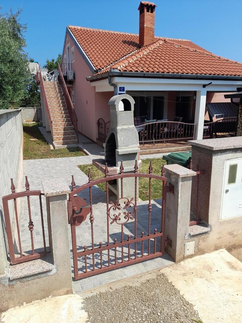 Apartman Jeger Umag Exterior foto