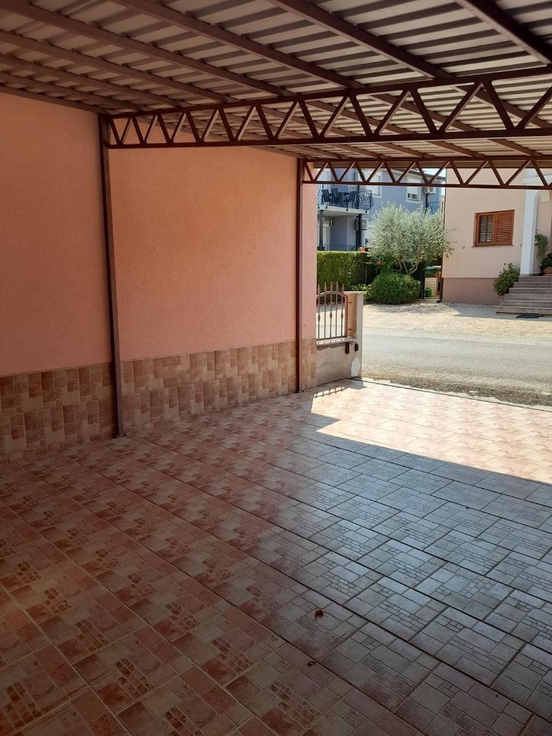 Apartman Jeger Umag Exterior foto